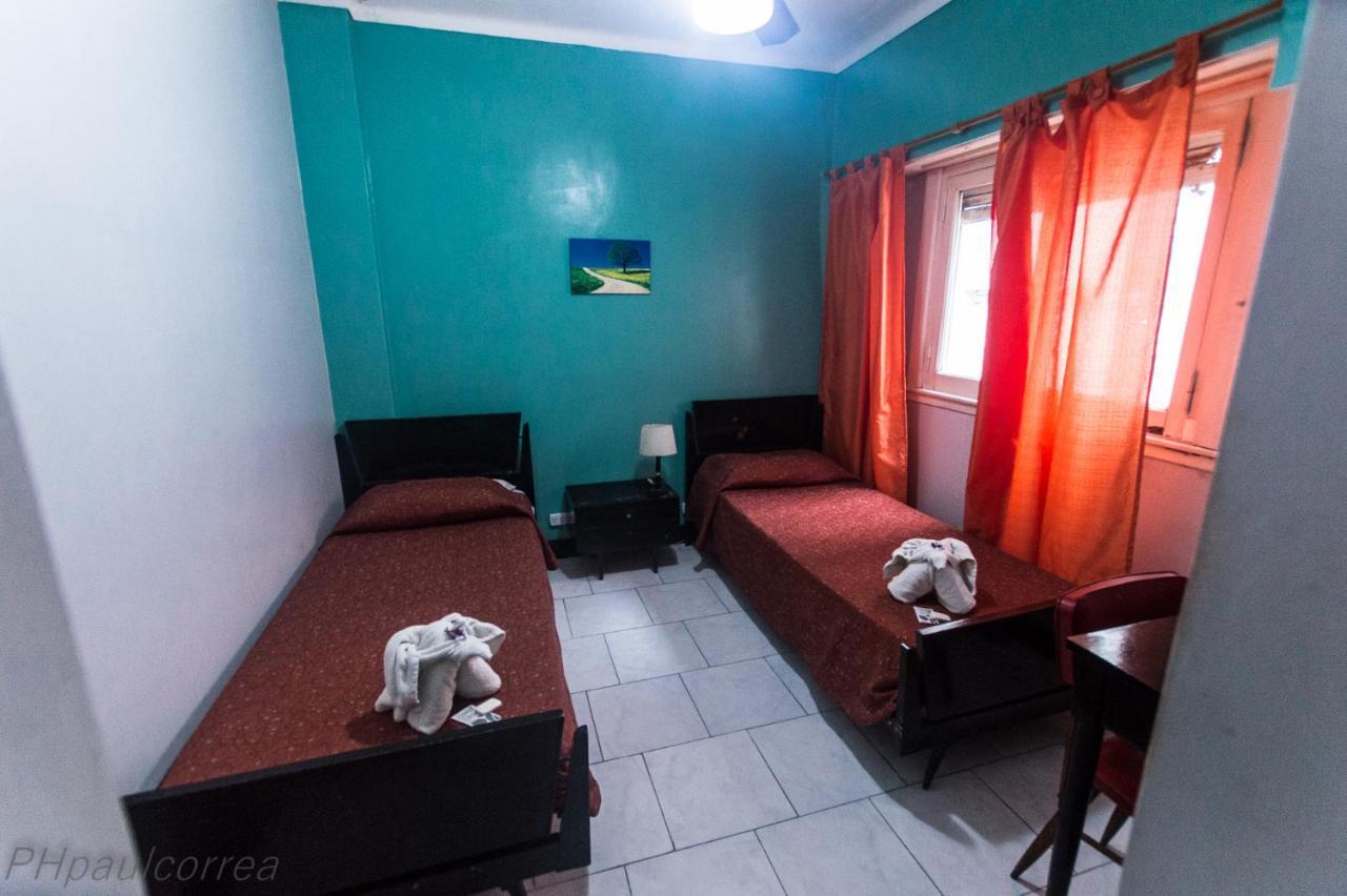Hotel Vial Center 2*